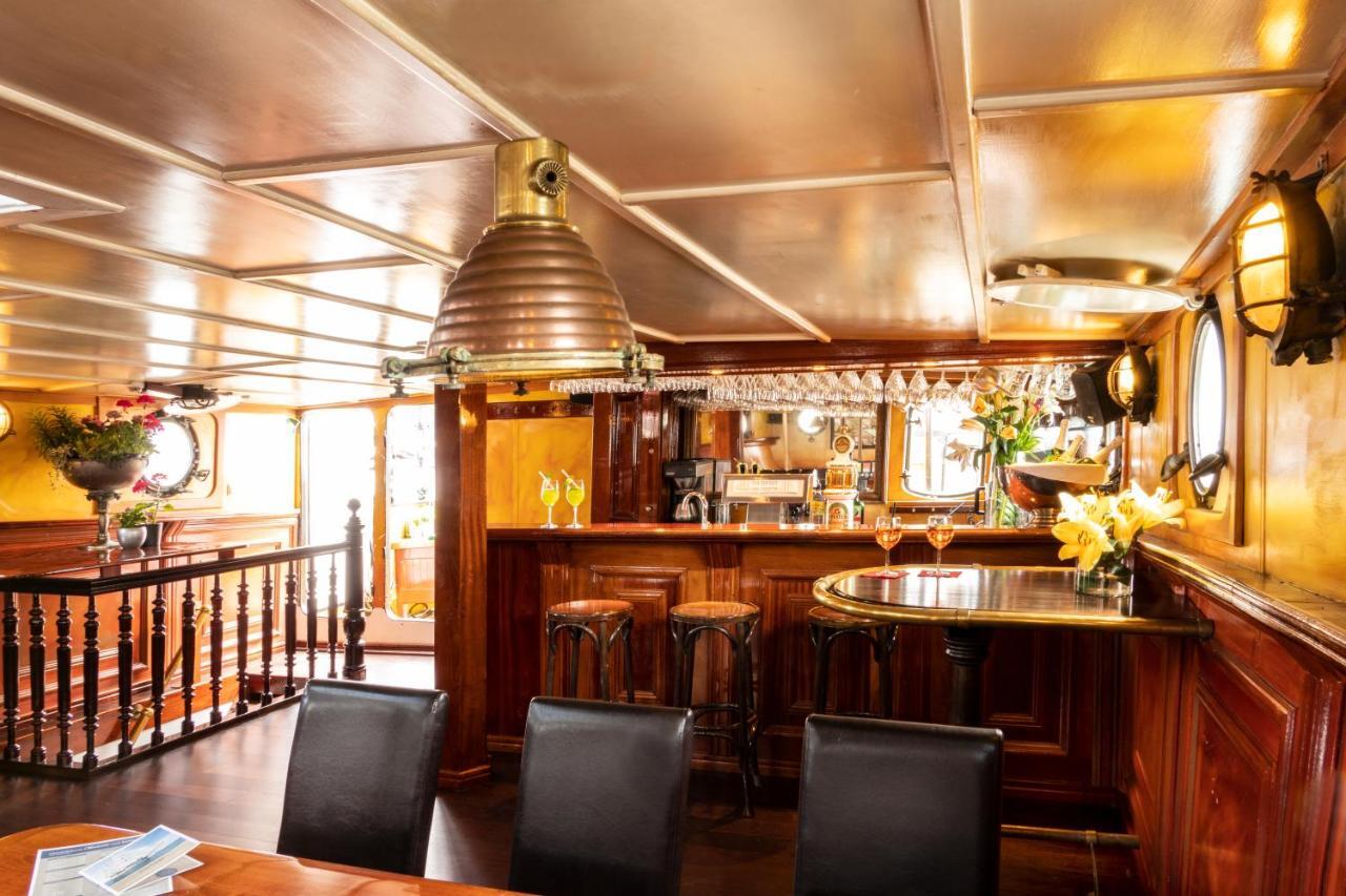 Segelschiff Loth Lorien Hotel Hamburg Exterior photo